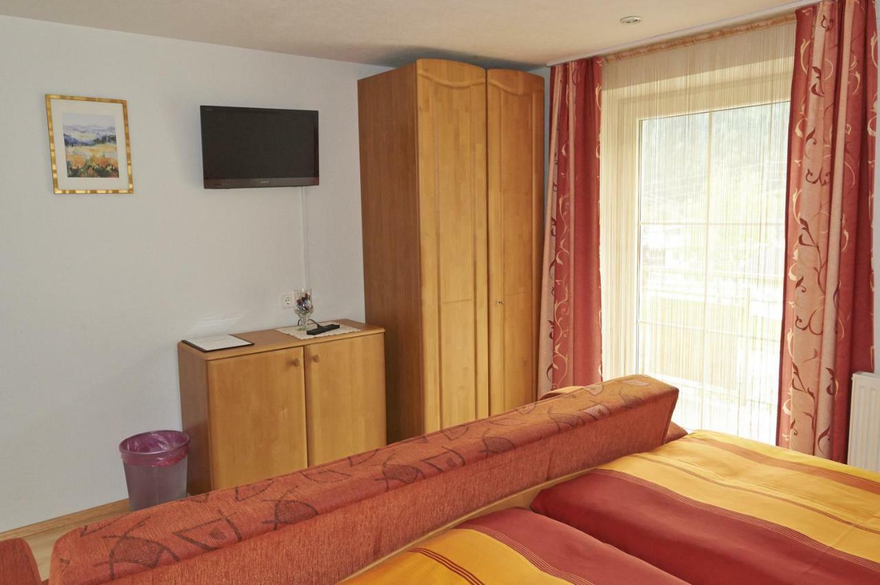 Ferienhaus Jantscher Flattach Bilik gambar